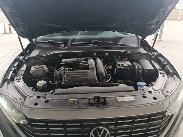 Volkswagen Passat — Фото автомобиля 19
