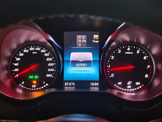 Rhein Auto Traveler — Фото автомобиля 12