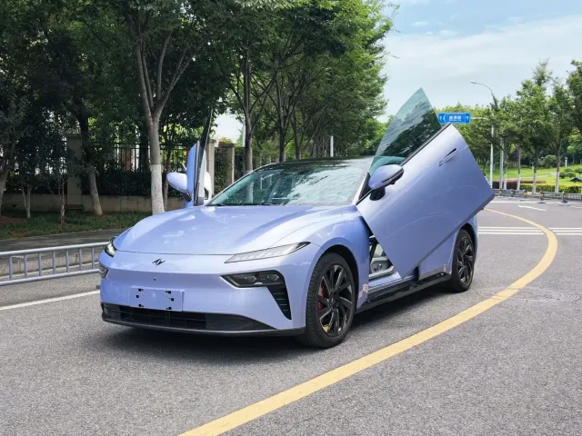 Dongfeng eπ 007 — Фото автомобиля 20