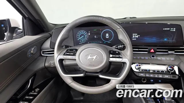 Hyundai Avante CN7 — Фото автомобиля 19