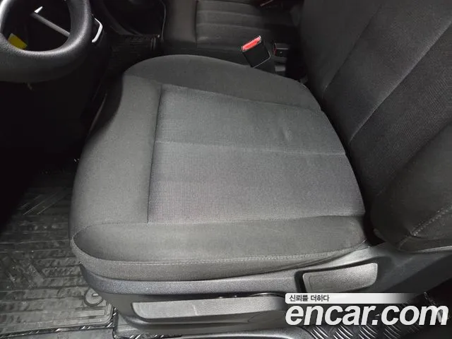 Hyundai Staria — Фото автомобиля 10