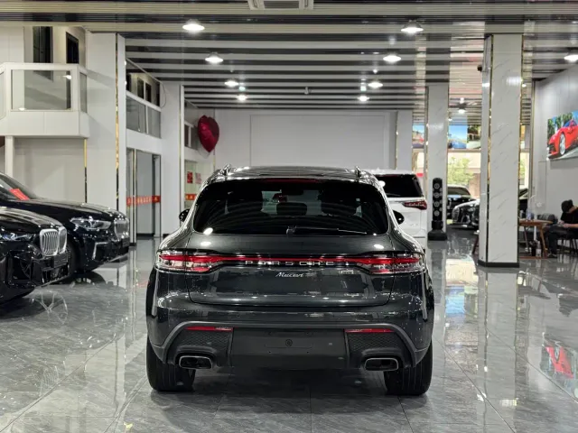 Porsche Macan — Фото автомобиля 14
