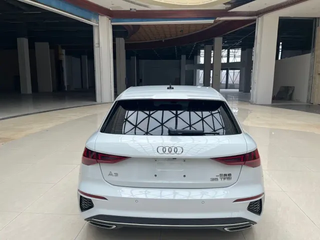 Audi A3 — Фото автомобиля 5