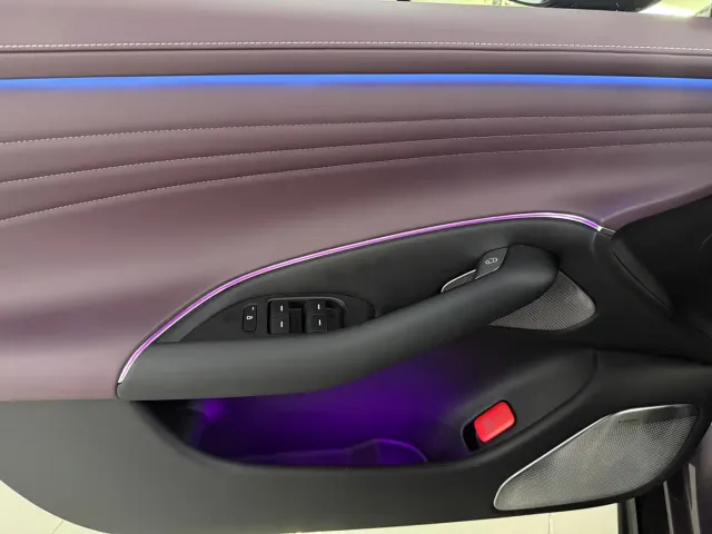Xiaomi SU7 — Фото автомобиля 3