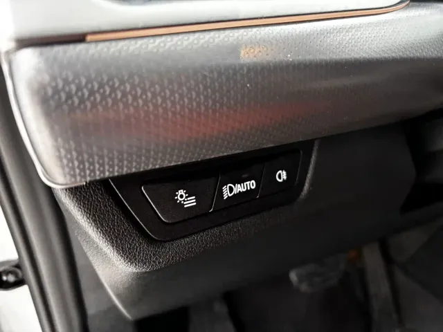 BMW X1 — Фото автомобиля 14