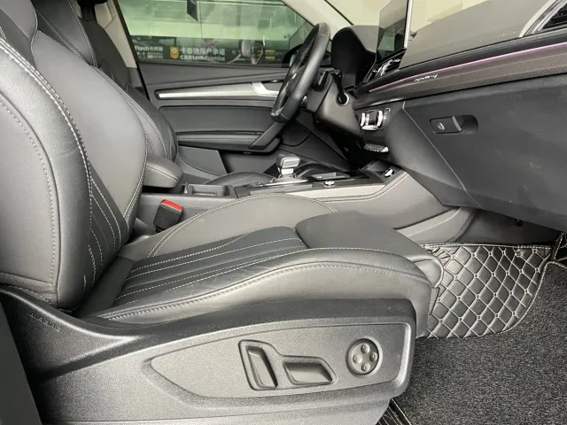 Audi Q5L — Фото автомобиля 25