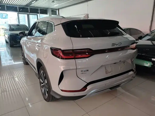 BYD Song PLUS — Фото автомобиля 4