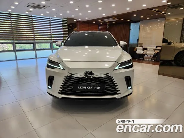 Lexus RX — Фото автомобиля 3