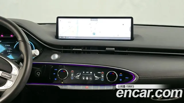 Genesis GV70 2.5T Бензин 2WD — Фото автомобиля 14