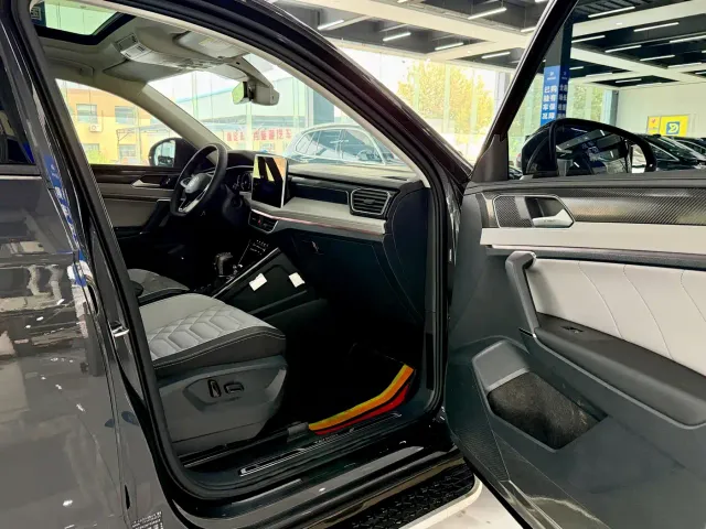 Volkswagen Tayron — Фото автомобиля 8