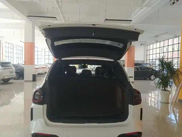 BMW X3 — Фото автомобиля 18