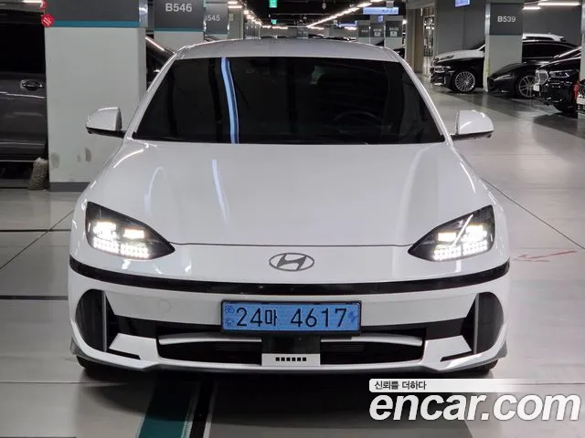 Hyundai Ioniq 6 — Фото автомобиля 2