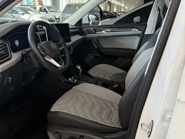 Volkswagen Tayron — Фото автомобиля 8