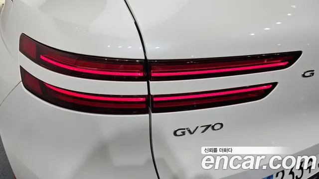 Genesis GV70 2.2 Дизель AWD — Фото автомобиля 22