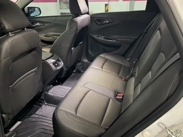 Chevrolet Malibu XL — Фото автомобиля 9