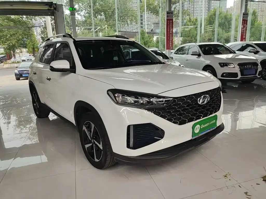Hyundai Beijing Hyundai ix35 2021 240TGDi DCT 2WD GLS Leading Edition — Фото автомобиля 3