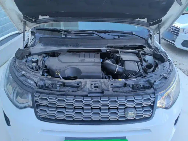 Land Rover Discovery Sport — Фото автомобиля 19