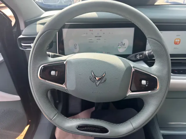 Arcfox Alpha S — Фото автомобиля 5