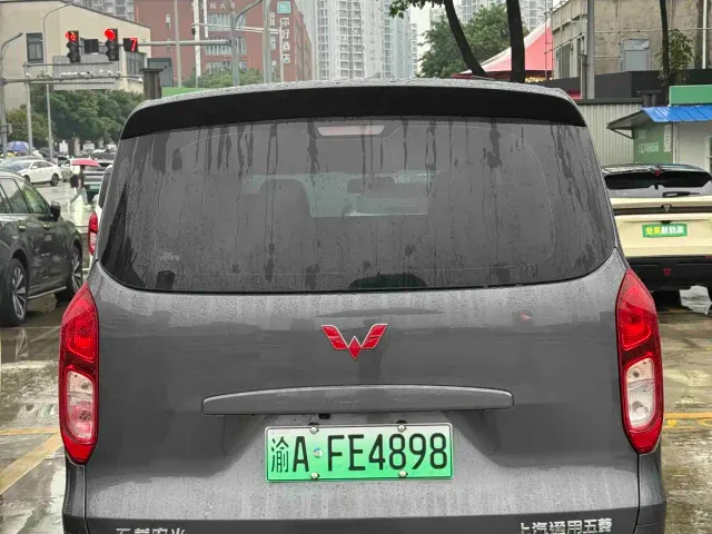 Wuling Hongguang — Фото автомобиля 4