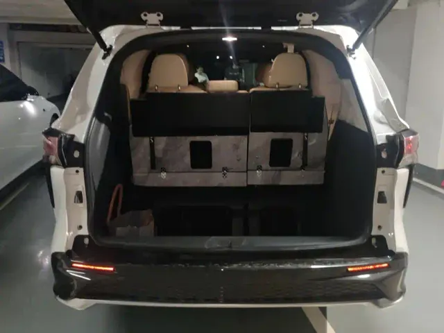 Toyota Granvia — Фото автомобиля 4