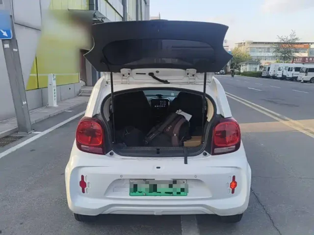 Roewe Clever — Фото автомобиля 18