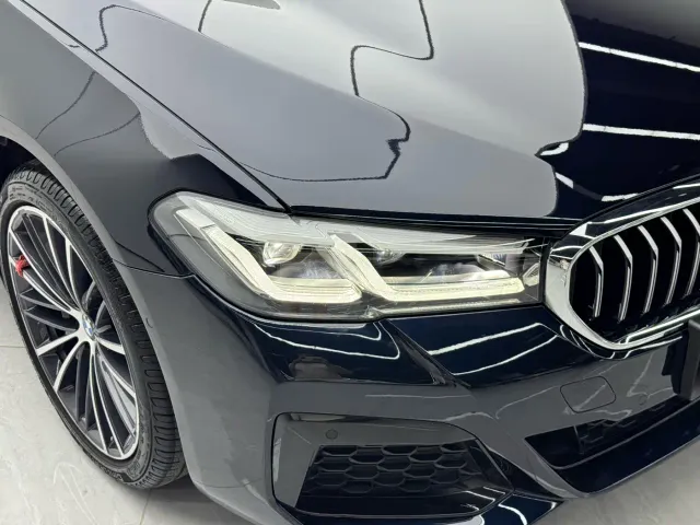 BMW 5 Series — Фото автомобиля 4