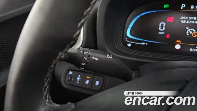 Hyundai Venue Venue 1.6 Premium — Фото автомобиля 18