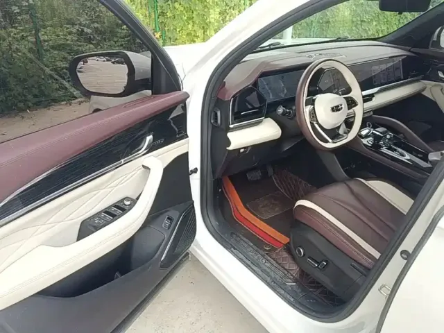 Geely Xingyue L 2024 Model 2.0TD High-Power Automatic 2WD Cloudrise Edition — Фото автомобиля 15