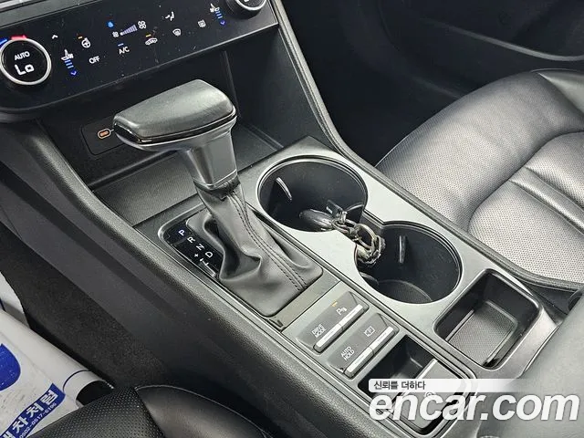 Hyundai Sonata Sonata Edge(DN8) 2.0 LPG(Для проката) — Фото автомобиля 9
