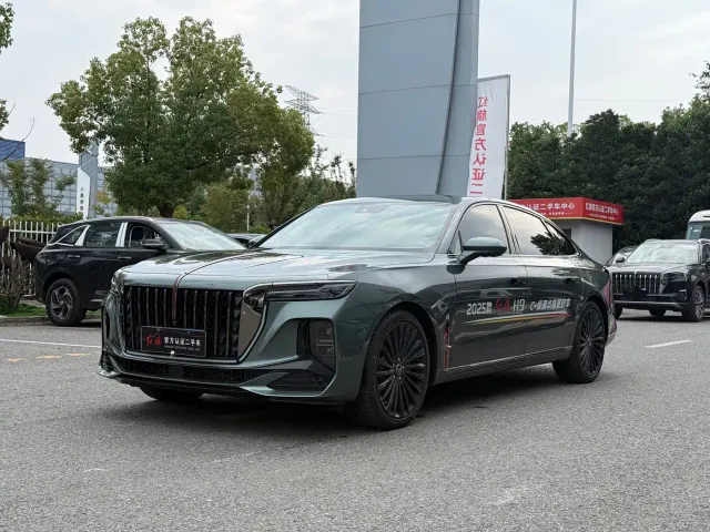 Фотография автомобиля — Hongqi H9