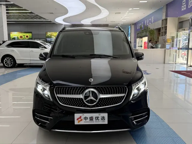 Mercedes-Benz V-Class — Фото автомобиля 2
