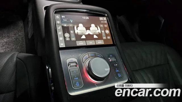 Genesis G90 Бензин 3.5 турбо AWD — Фото автомобиля 17