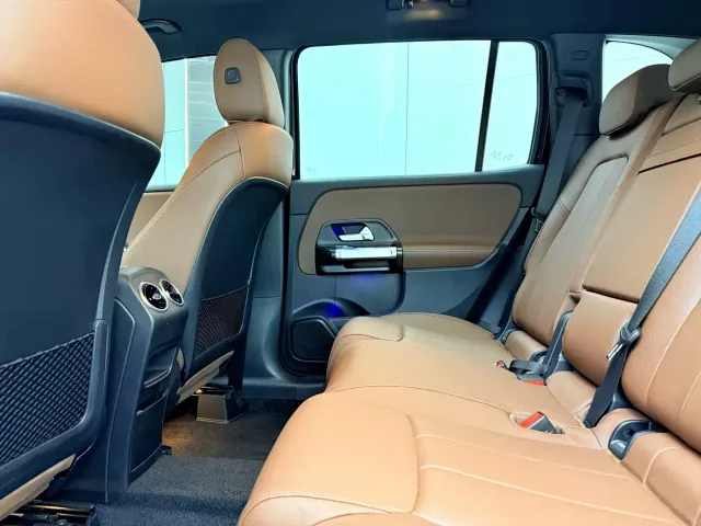Mercedes-Benz GLB-Class — Фото автомобиля 10