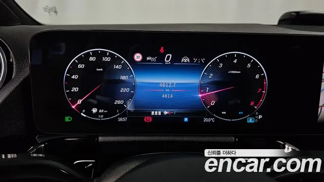 Mercedes-Benz GLA-Class — Фото автомобиля 3