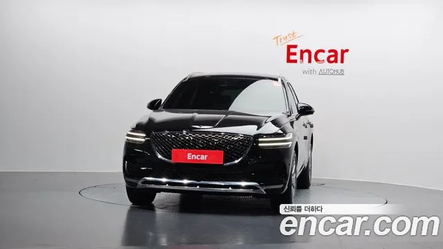 Genesis GV70 — Фото автомобиля 3