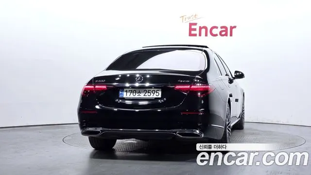 Mercedes-Benz S-Class — Фото автомобиля 4