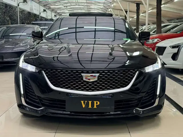 Cadillac CT5 — Фото автомобиля 2
