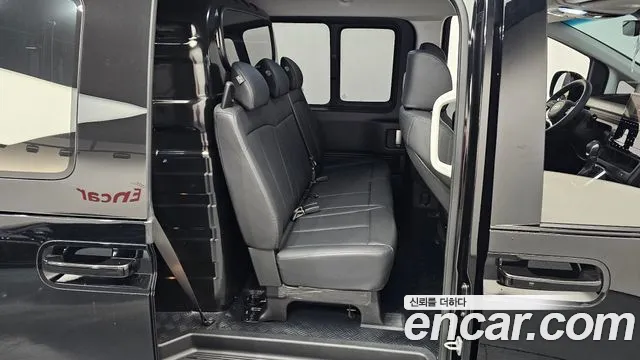 Hyundai Staria Staria Карго 5 мест — Фото автомобиля 9