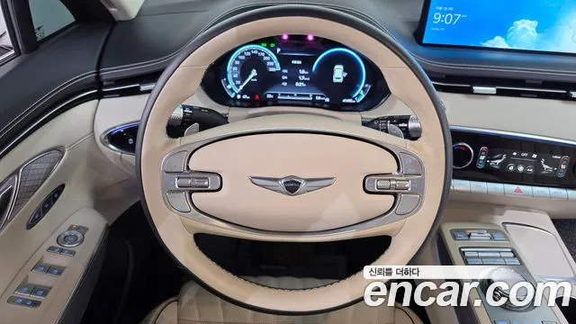 Genesis GV70 — Фото автомобиля 19