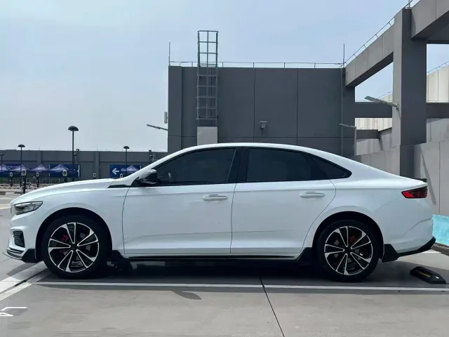 Geely Xingrui — Фото автомобиля 13