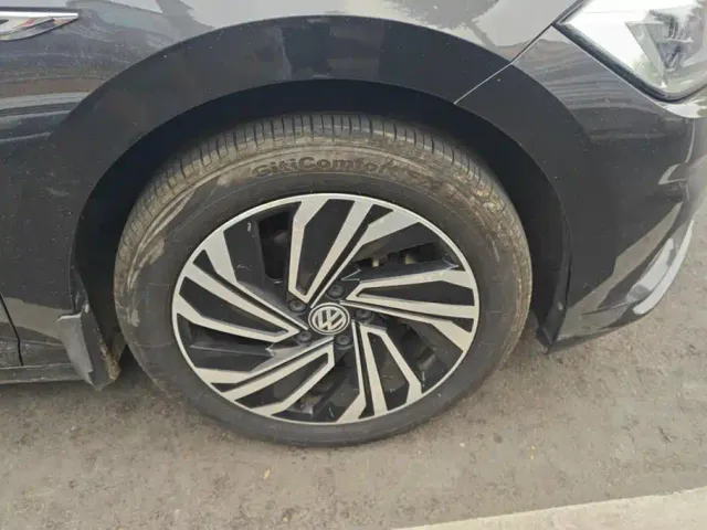 Volkswagen Sagitar — Фото автомобиля 6