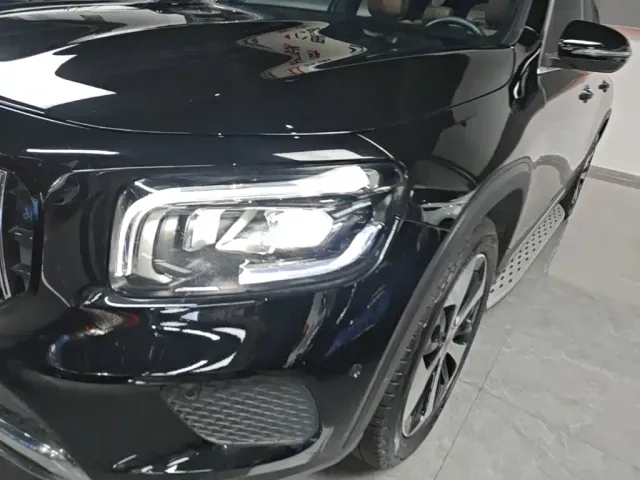 Mercedes-Benz GLB-Class — Фото автомобиля 23
