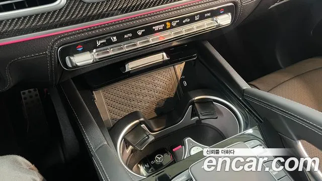 Mercedes-Benz GLE-Class — Фото автомобиля 16