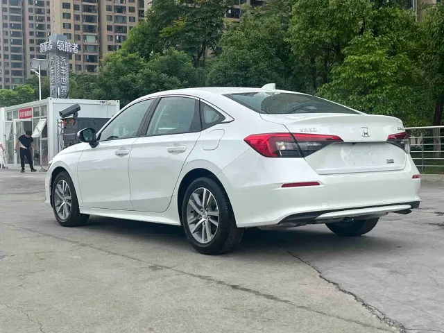 Honda Civic — Фото автомобиля 9