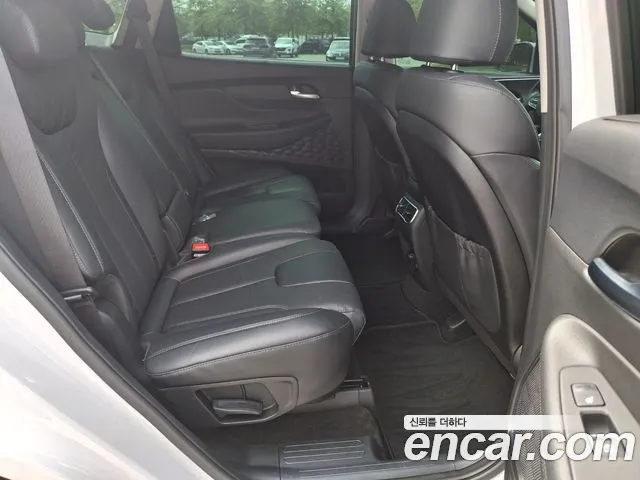 Hyundai Santafe Новый Santa Fe Дизель 2.2 2WD — Фото автомобиля 11
