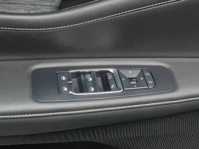 Ford Edge — Фото автомобиля 9