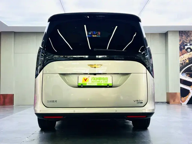 Geely Galaxy V900 — Фото автомобиля 5