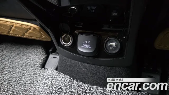 Kia Sorento Sorento 4-е поколение Бензин 2.5T 2WD — Фото автомобиля 30