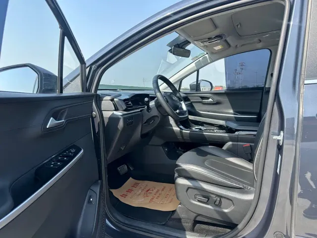 Hyundai Custo — Фото автомобиля 9