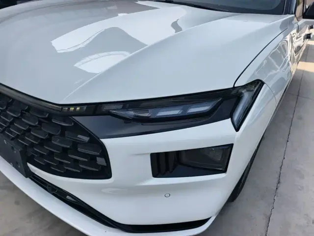 Ford Mondeo — Фото автомобиля 23